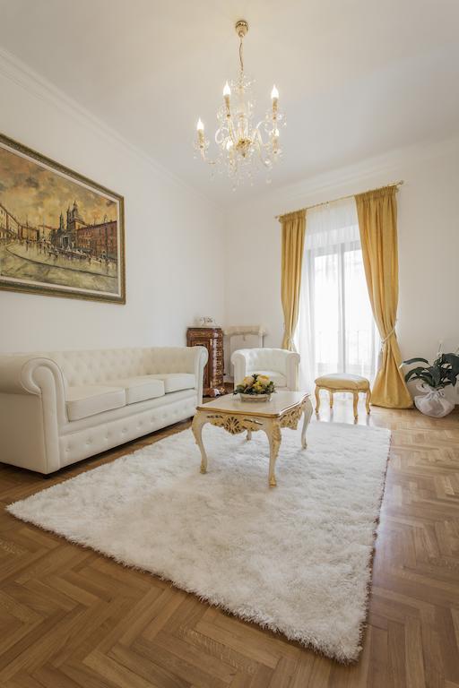 Apartment Sarandrea Rom